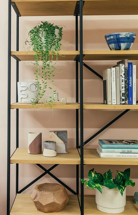 Home Décor & Bookshelves Home Décor & Bookshelves