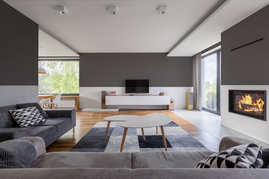 Stretching room horizontally