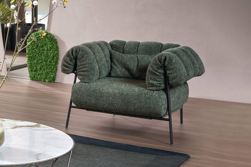 Tirella Sofa