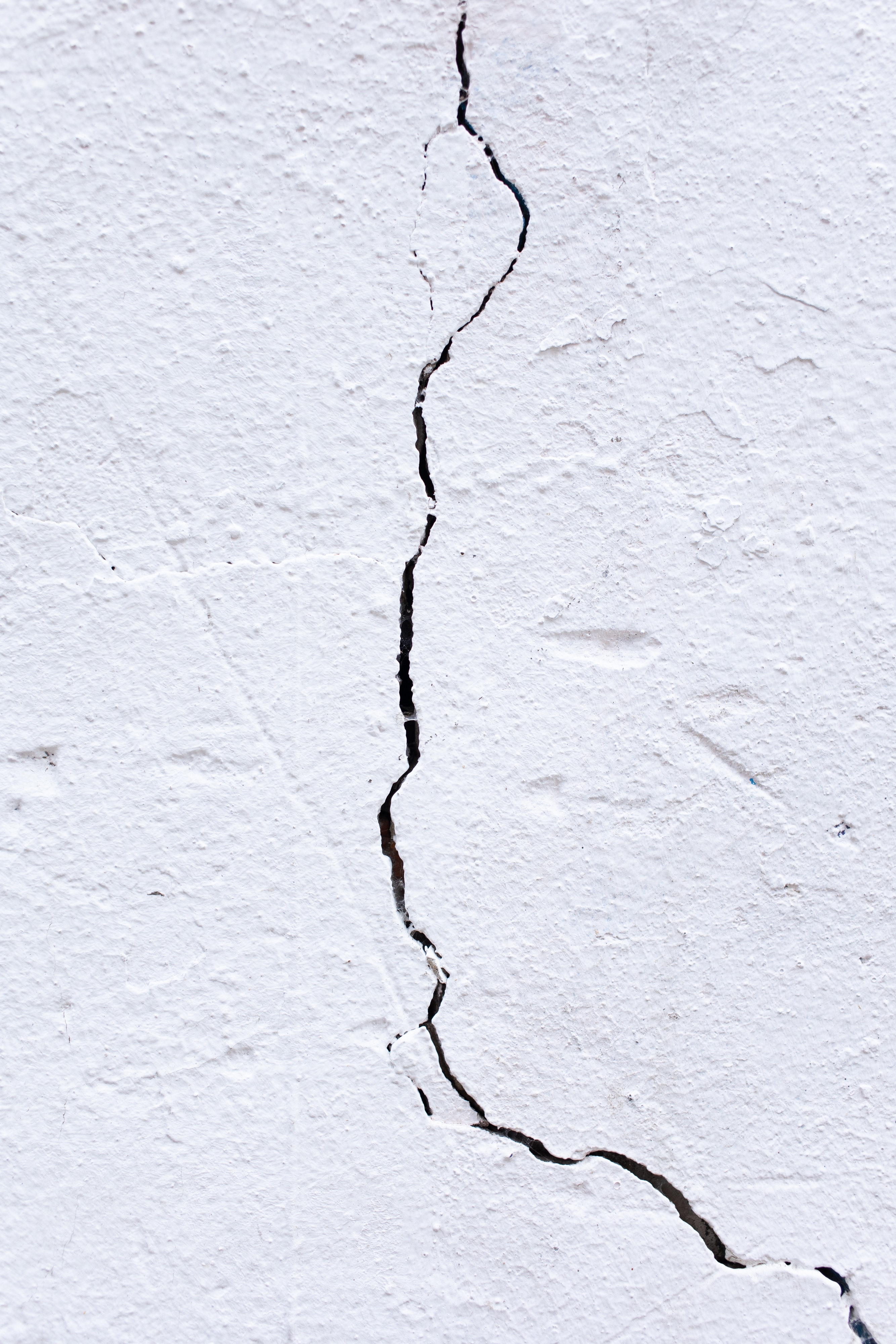 Cracks in Plaster Walls Cracks in Plaster Walls