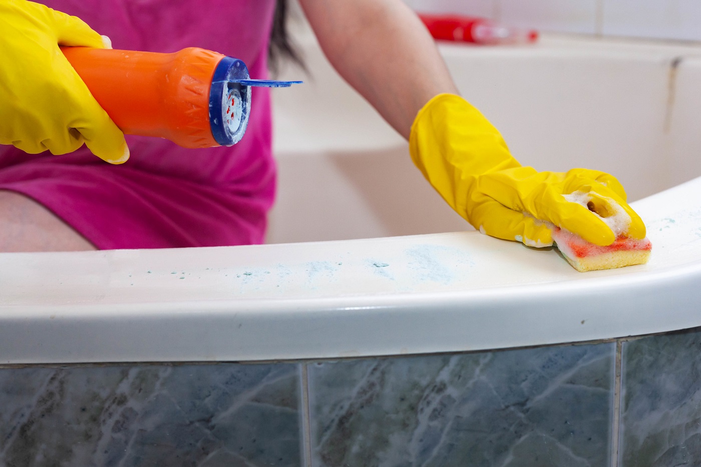 Scrubbing Bathtub Scrubbing Bathtub