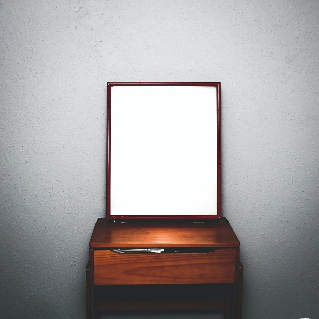 Sleek Dressing Table Sleek Dressing Table