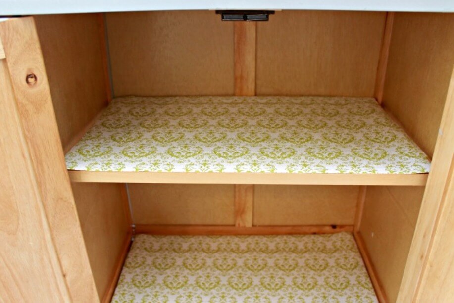 Use Colourful Shelf Liners Use Colourful Shelf Liners