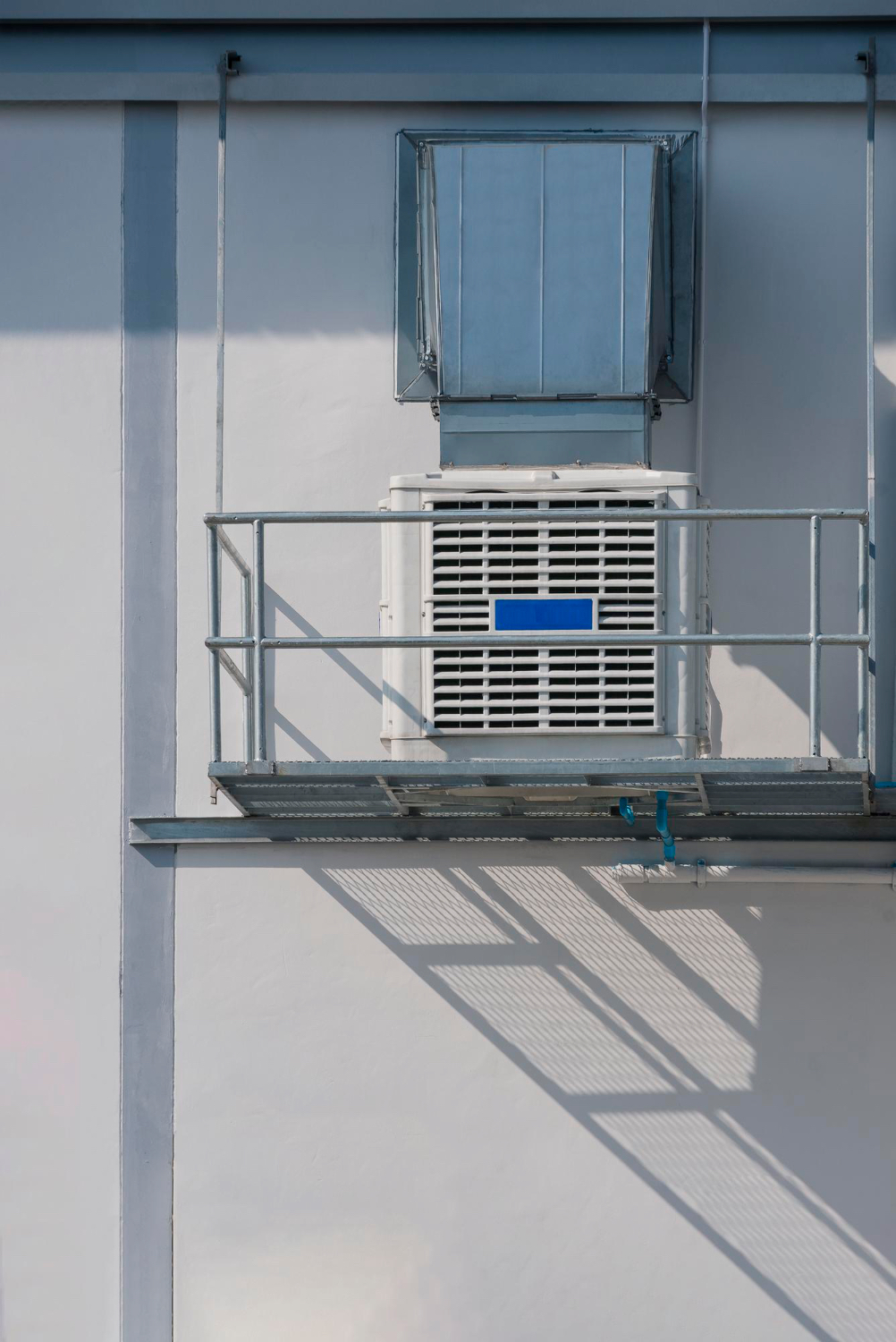 Bracket with Shelf