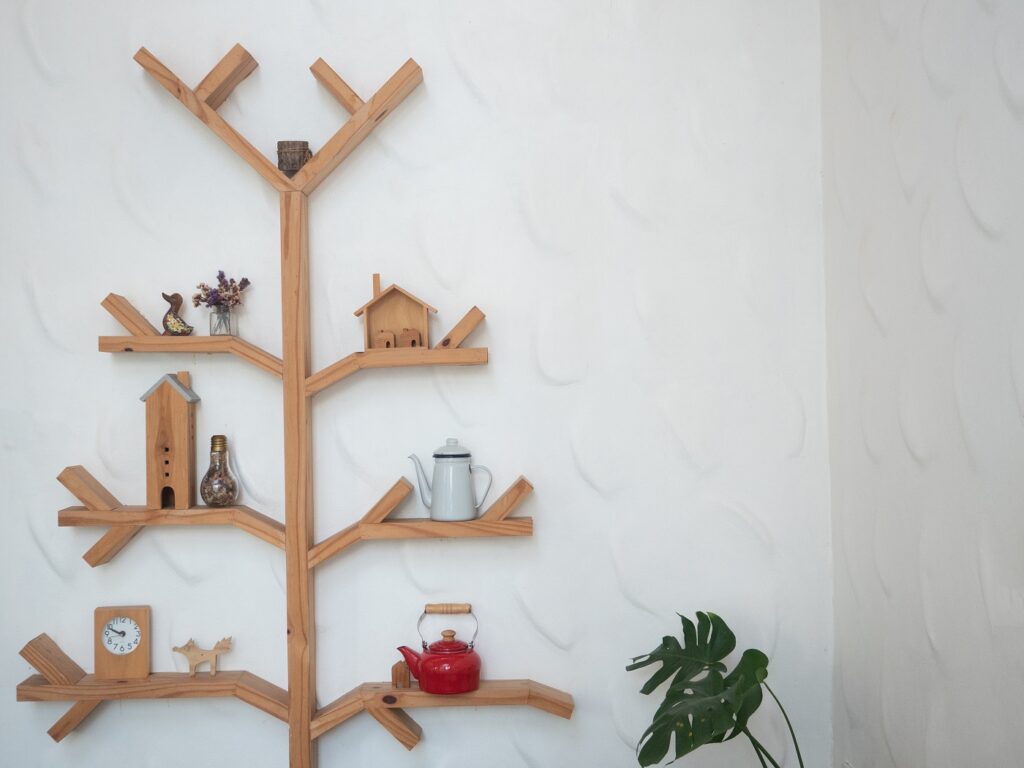 Display Small Knick Knacks