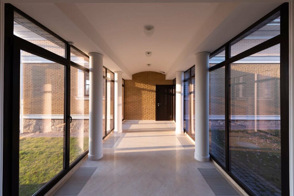 Interconnecting Spaces Corridors