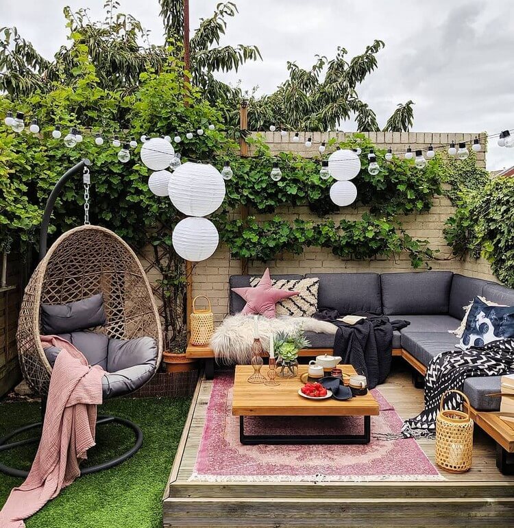 Creating an Outdoor Resting Spot Creating an Outdoor Resting Spot