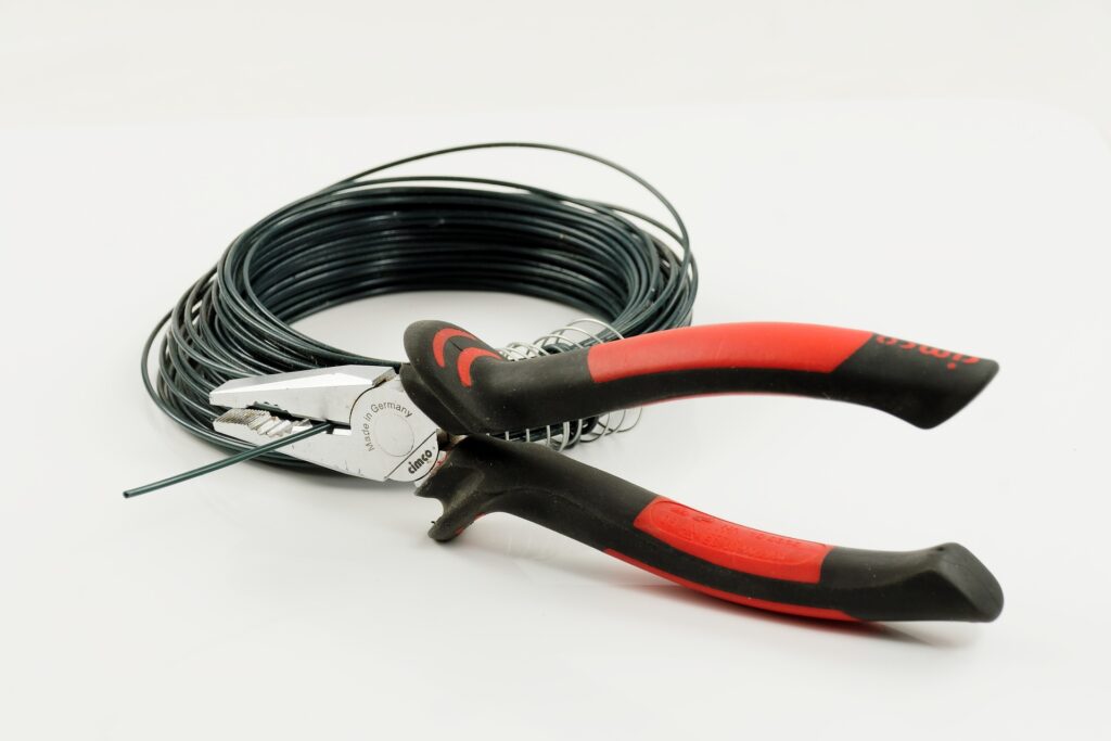 Plier Plier