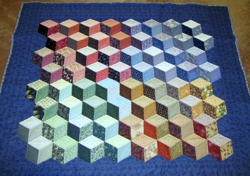 Wall canvas with baby block quilt pattern