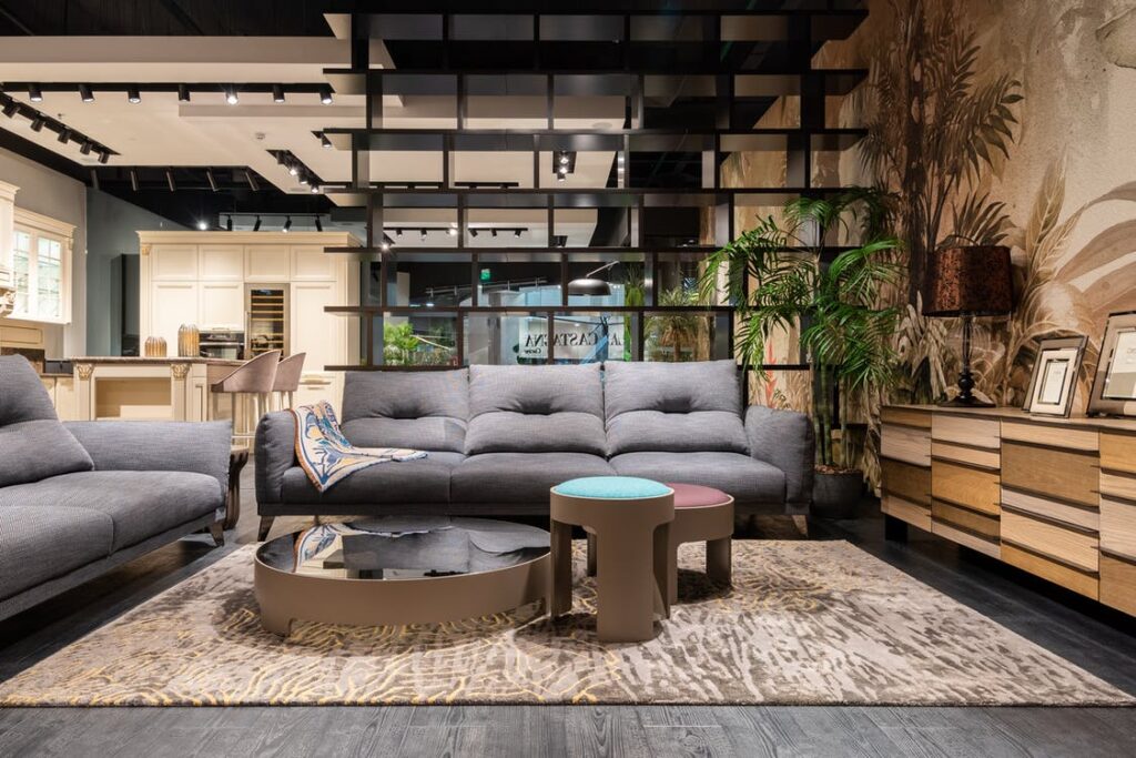 Disciplined and Formal Home Decor Disciplined and Formal Home Decor