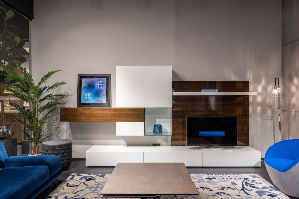 Smart TV Unit Smart TV Unit