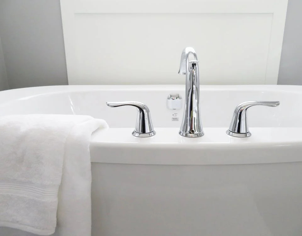 Bathroom faucet