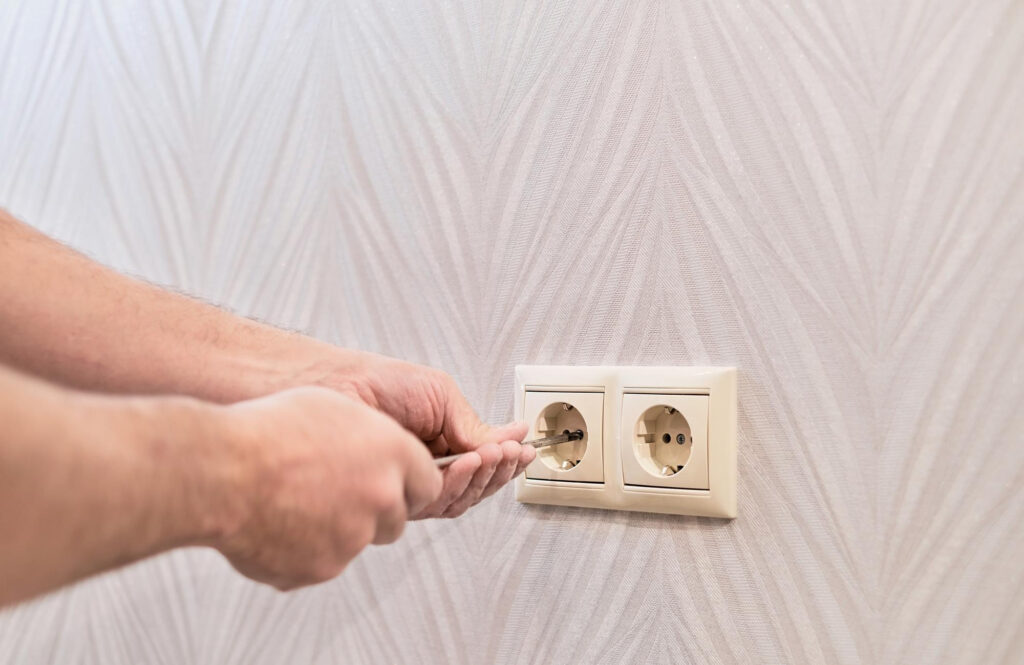 Change Your Outdated Electrical Fixtures Change Your Outdated Electrical Fixtures