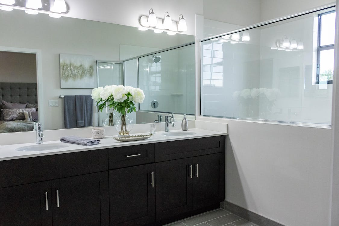 Wet Area Countertops for Bathrooms
