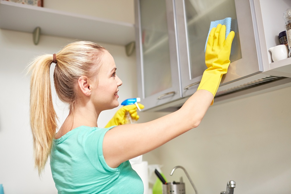 Cabinet’s Top And Tall Furniture Cleaning Cabinet’s Top And Tall Furniture Cleaning