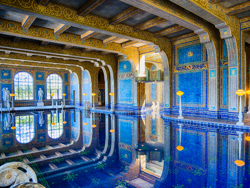 Influence of Roman interiors on Indoor pool decor