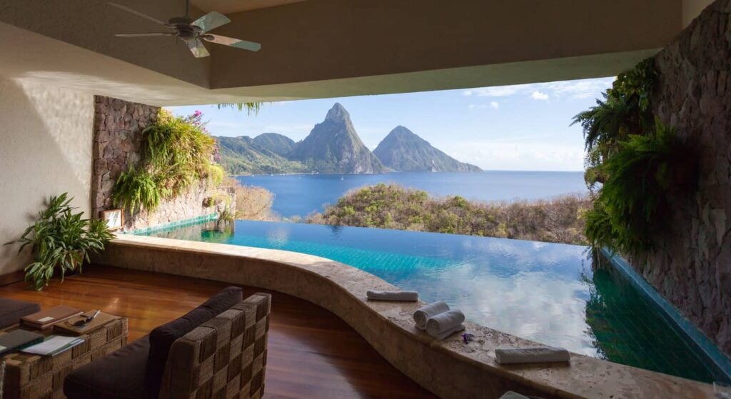 Pool with planters