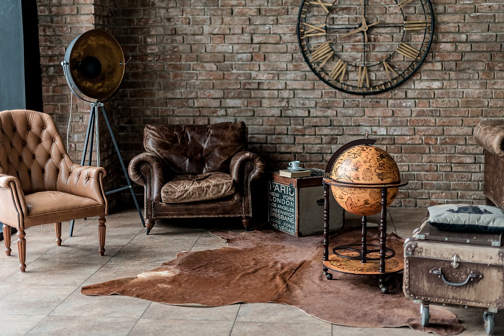 Don't Clutter Too Many Home Decor Antique Items