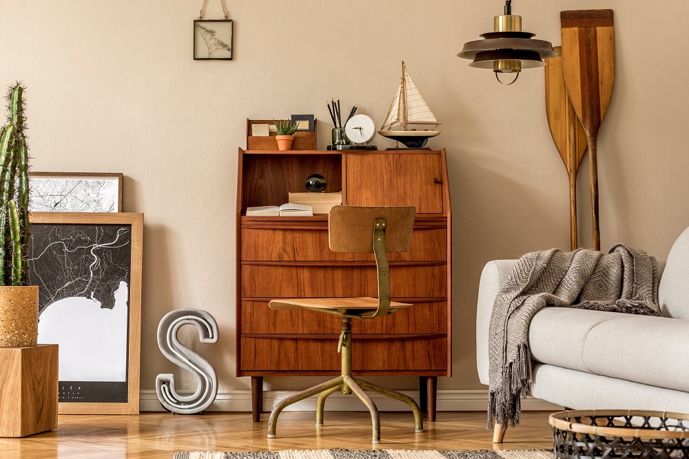 Juxtapose Different Antique Home Decor Ideas