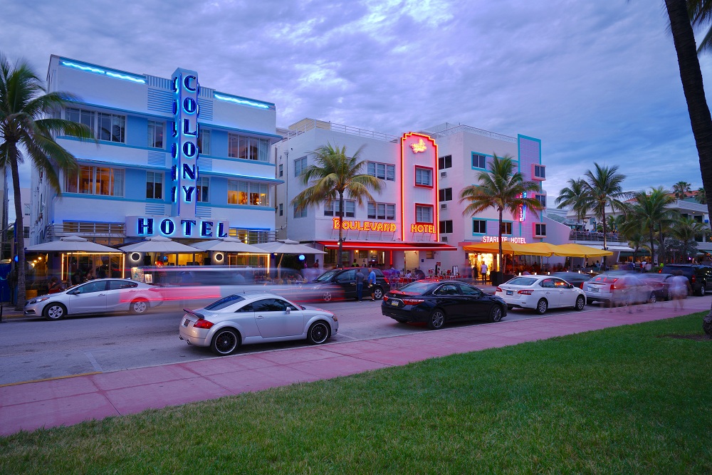 Miami house colours Miami house colours