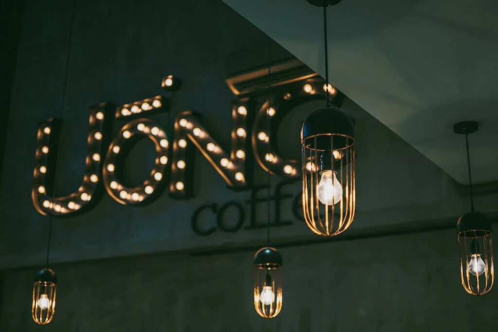 Retro lighting elements