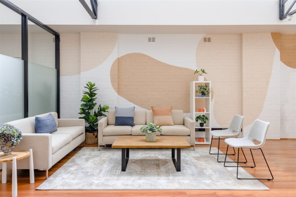 Soft edges in Retro interiors