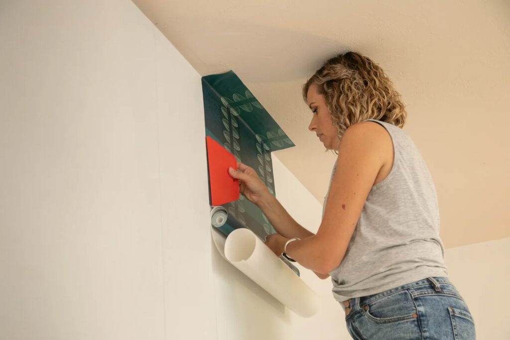 How to use peel-and-stick wallpaper How to use peel-and-stick wallpaper