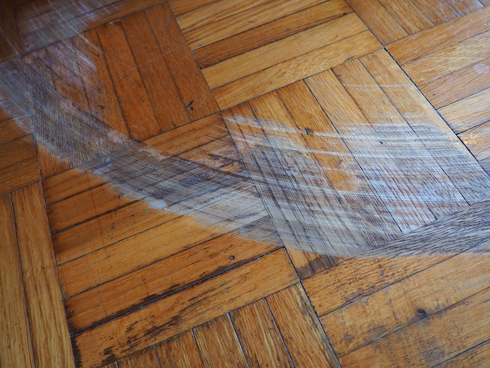 No refinishing for laminate flooring No refinishing for laminate flooring