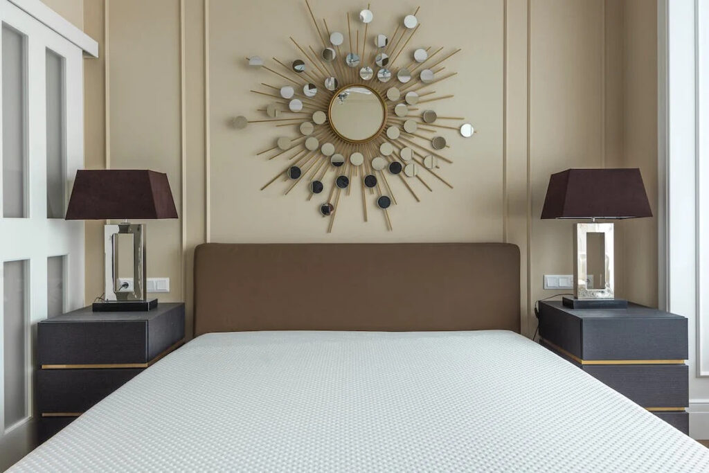 Adding metallic finishes to Bedrooms Adding metallic finishes to Bedrooms