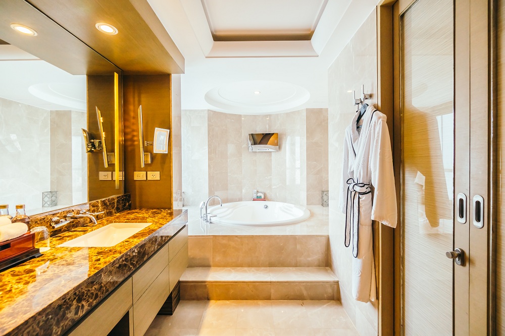 Best Ideas For Small Bathroom -Mirror On The Wall Best Ideas For Small Bathroom -Mirror On The Wall