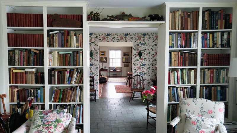 Floor-to-ceiling Bookshelves Floor-to-ceiling Bookshelves