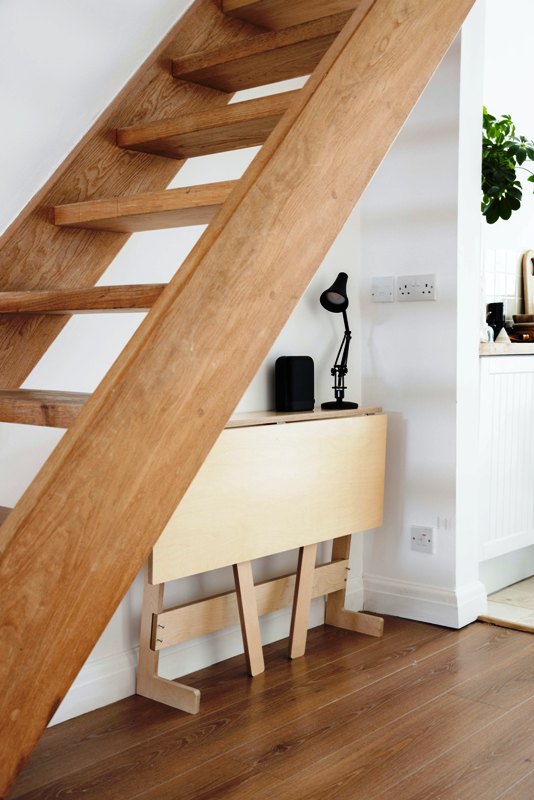 Space-Saving Foldable Furniture Space-Saving Foldable Furniture