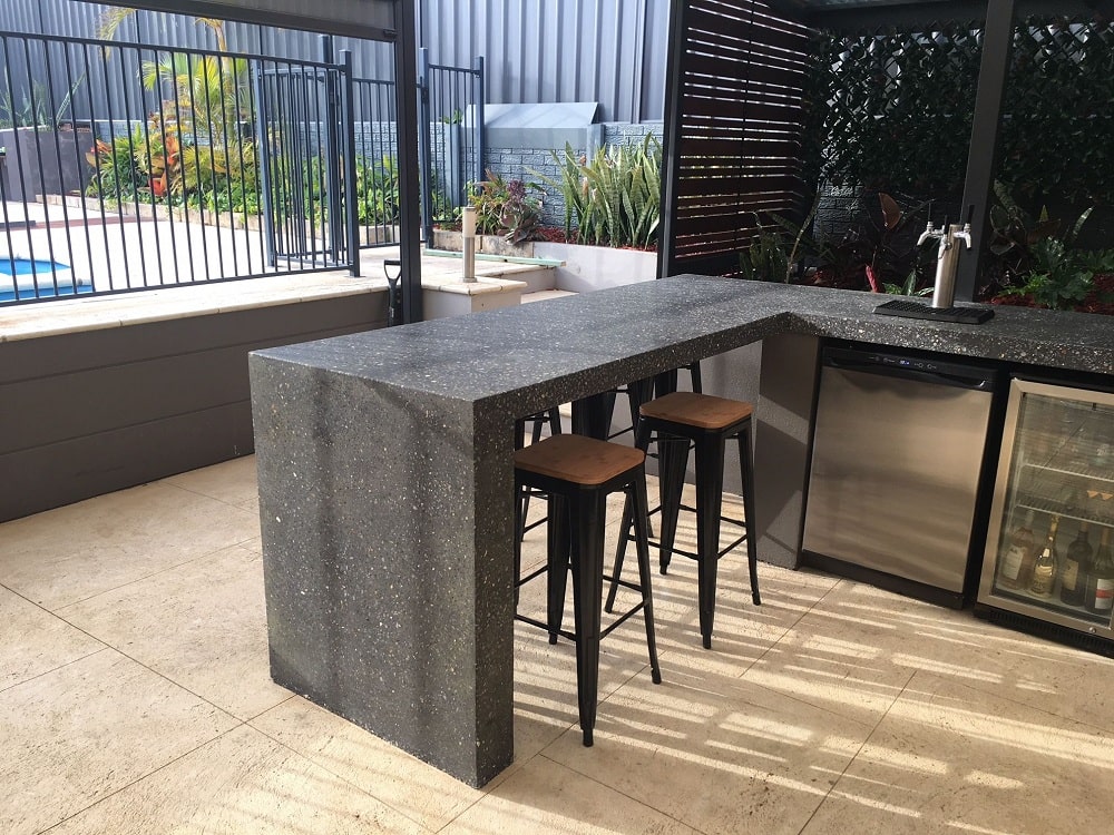 Concrete Counter with Modern Bar Concrete Counter with Modern Bar