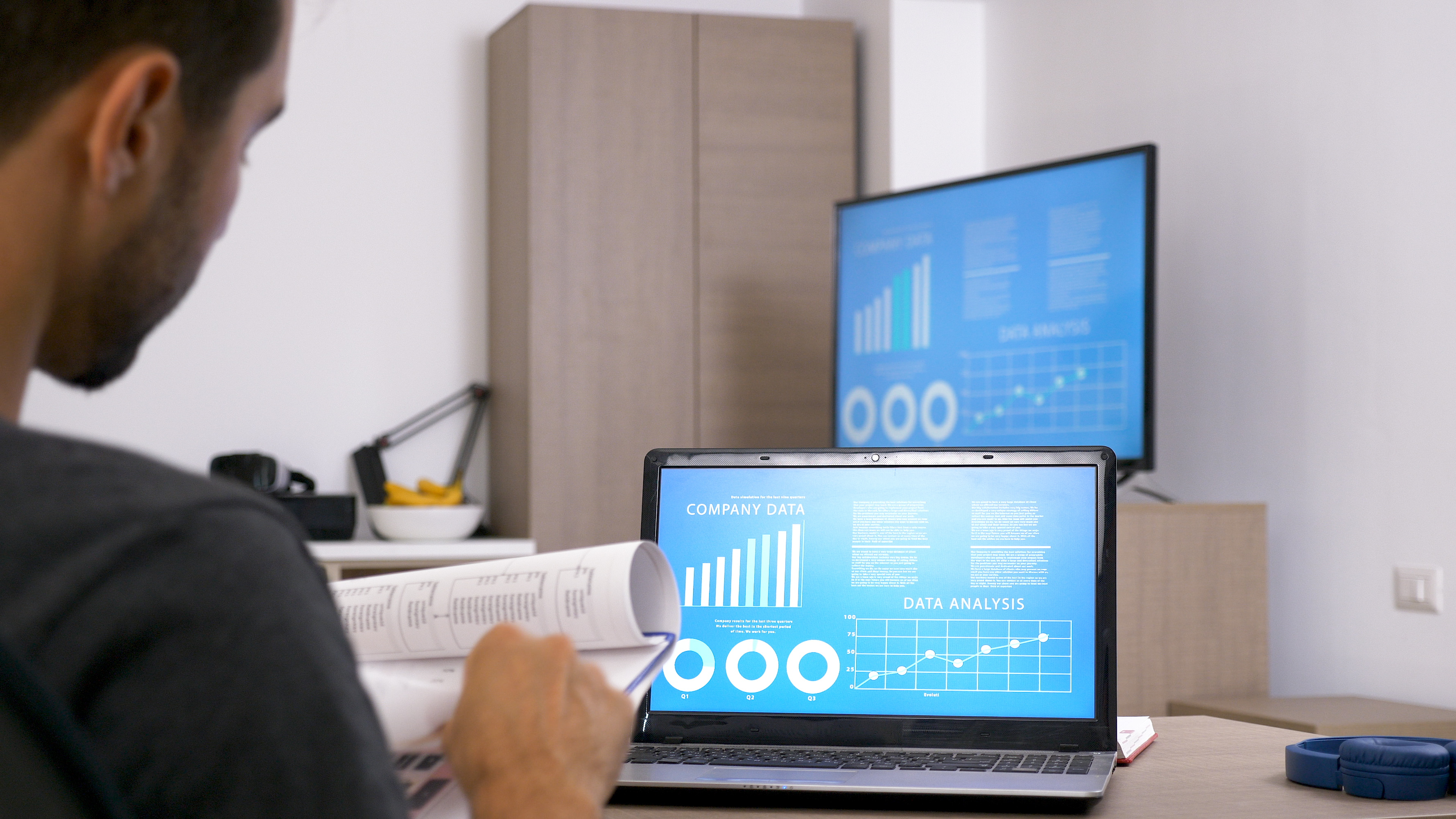 Estimating and invoicing apps for landscaping businesses