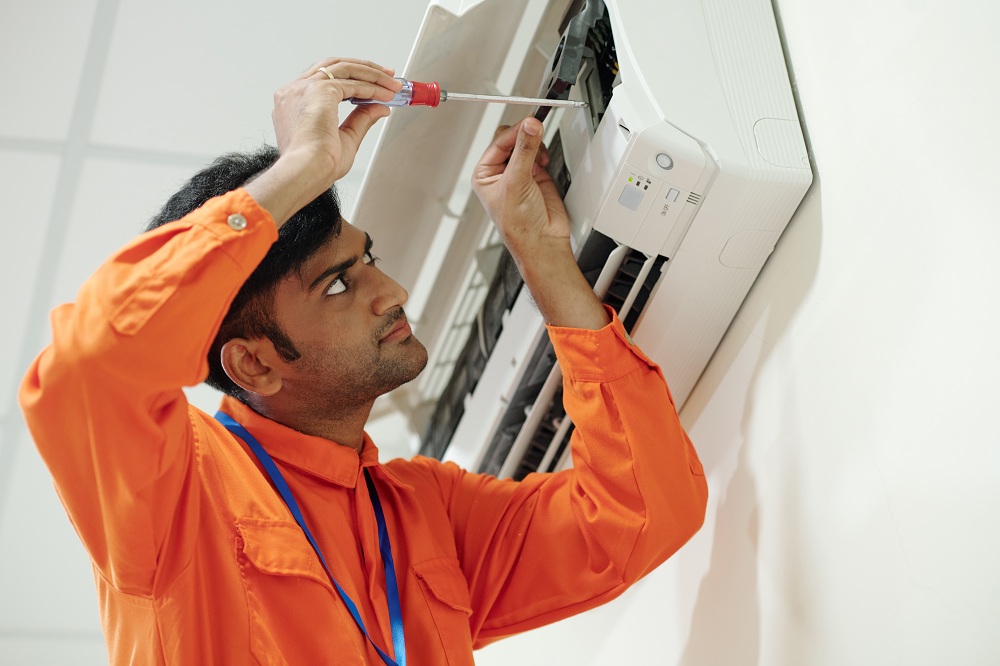 Hire Professional HVAC Technicians Hire Professional HVAC Technicians