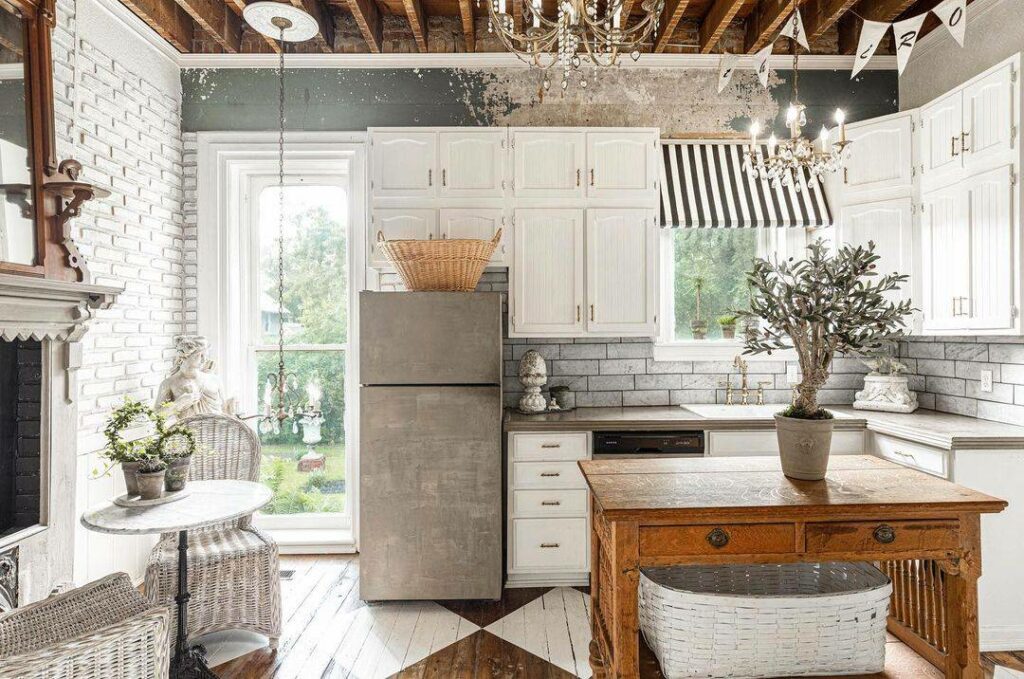 Retro Farmhouse Style Retro Farmhouse Style