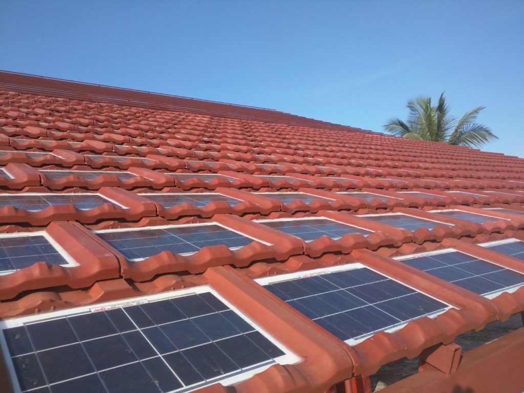 Solar roof tiles Solar roof tiles