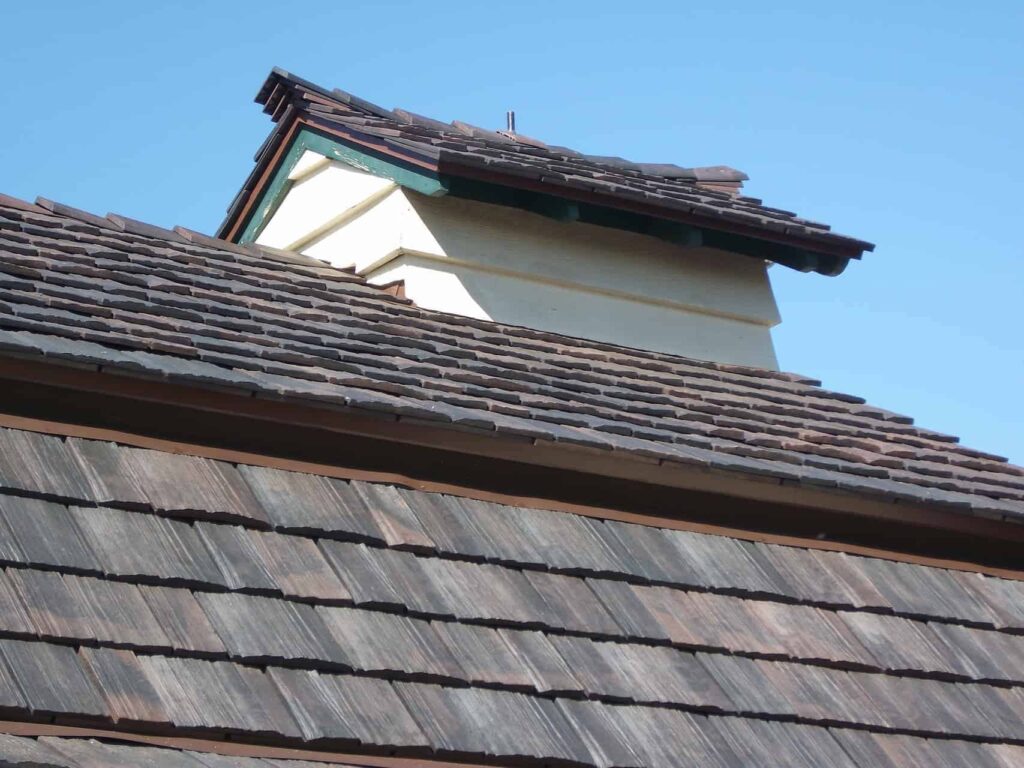 Synthetic shingles modern roofing material Synthetic shingles modern roofing material
