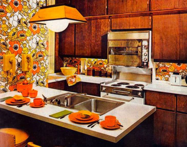 1950s Floral Decor