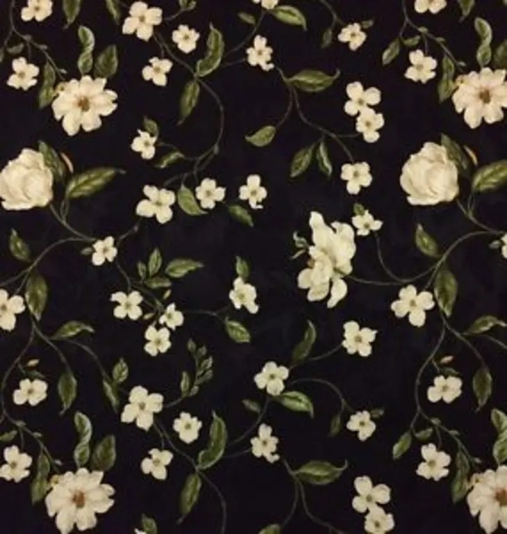1990s Floral Decor