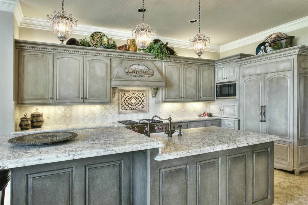Country Kitchen With Distressed Paintwork Country Kitchen With Distressed Paintwork