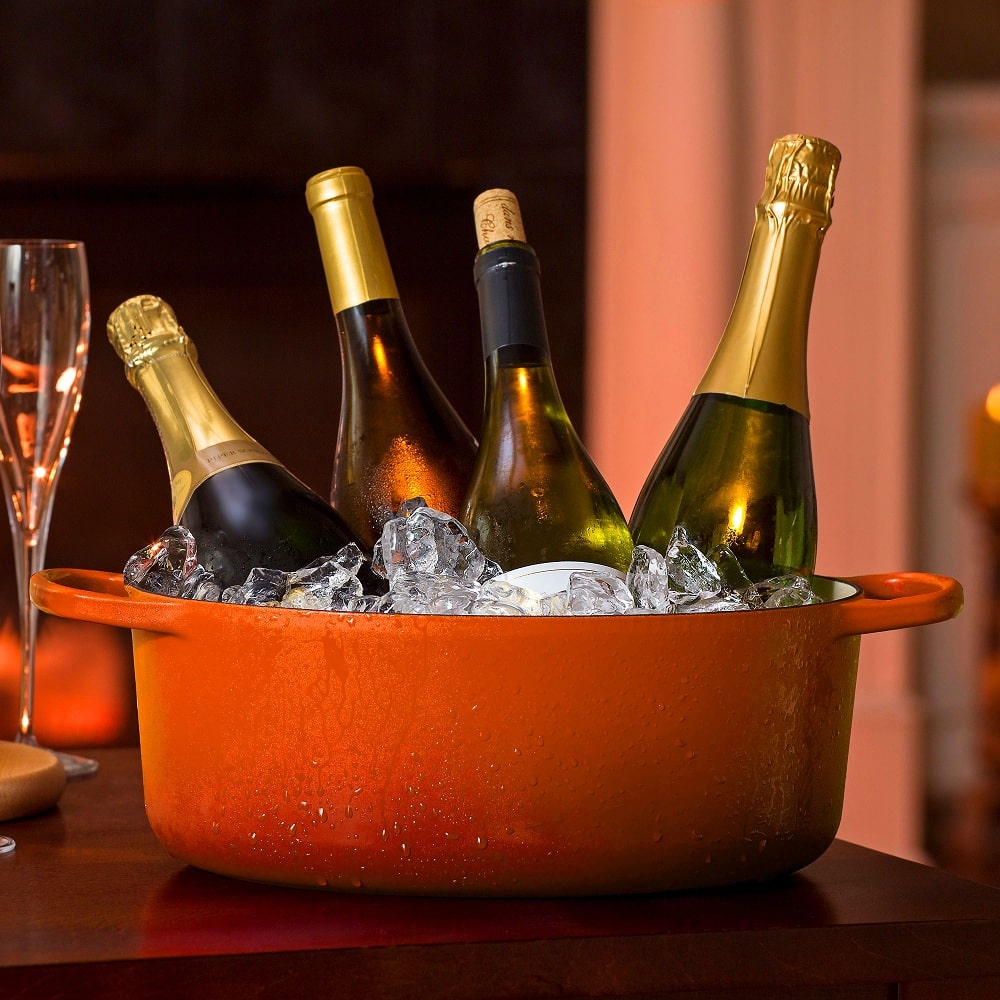 Dutch Oven as an Ice Bucket