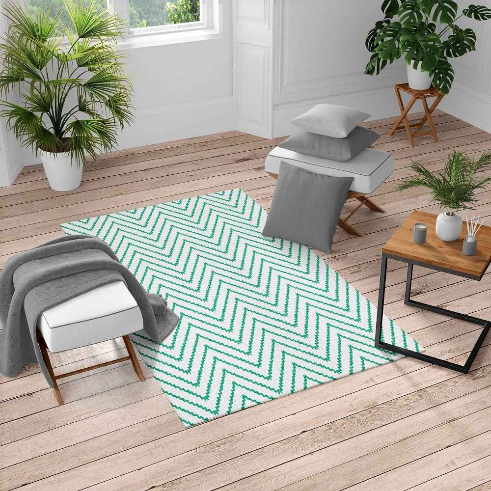 Hypnotizing Zigzags in Rugs Hypnotizing Zigzags in Rugs