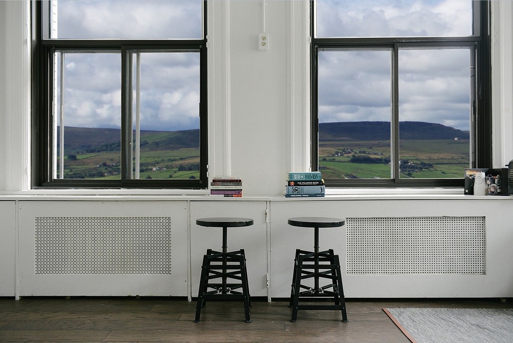 Multipurpose Furnishings in Window Sills Multipurpose Furnishings in Window Sills