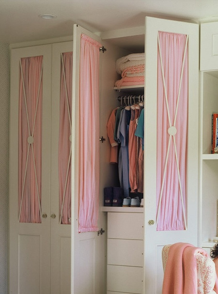 Soft panels of gathered fabric