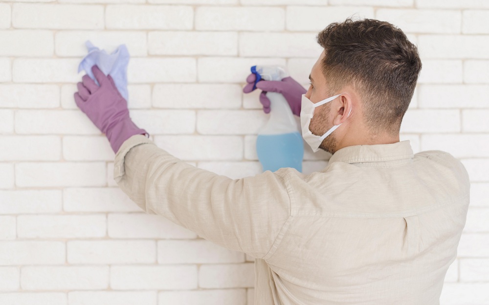 Clean Bathroom Tiles and Grout with Hydrogen Peroxide and Baking Soda Clean Bathroom Tiles and Grout with Hydrogen Peroxide and Baking Soda