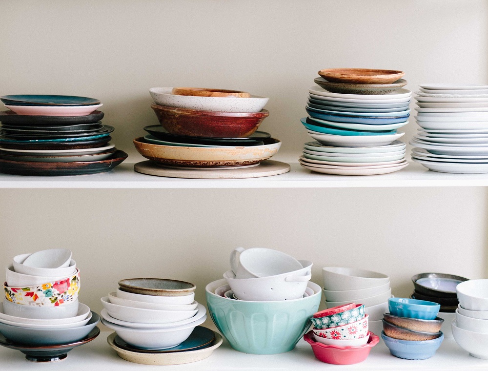 Colourful ceramic for recreating 1950s kitchen style Colourful ceramic for recreating 1950s kitchen style