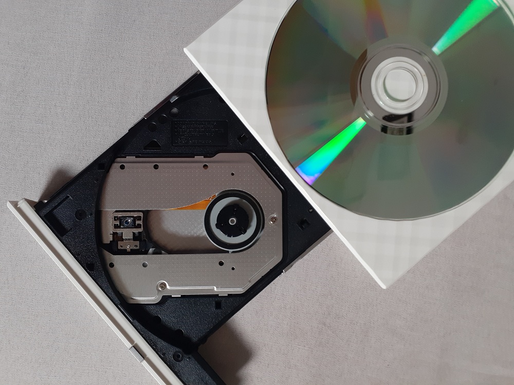 Video input for home theatre system