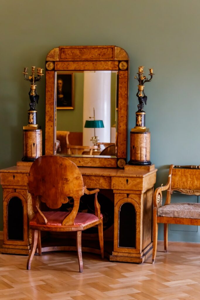 Wooden Furniture as Lifelong Companion Wooden Furniture as Lifelong Companion