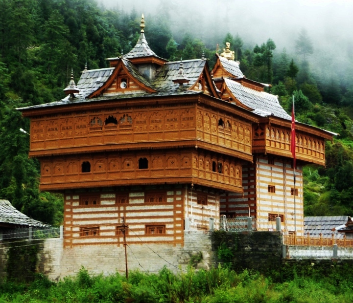 Materiality of Vernacular Architecture Materiality of Vernacular Architecture